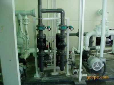 純水系統(tǒng)-反滲透純水設備,離子交換純水設備,純水機-用于發(fā)電、電子元器件、化工、日用化工、醫(yī)藥、食品、金屬表面處理等各種行業(yè)-純水系統(tǒng)